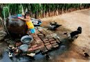 Ảnh triển lãm cuộc thi ảnh báo chí “Nước cho cuộc sống và sự phồn thịnh”. Tác phẩm: “ Vui với nguồn nước ” – Tác giả: Trần Văn Túy